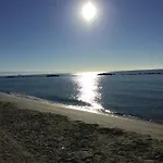 Ro Seaview 10mt From The *