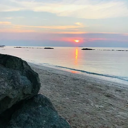 בית נופש Ro Porto Columbu - Perd'E Sali