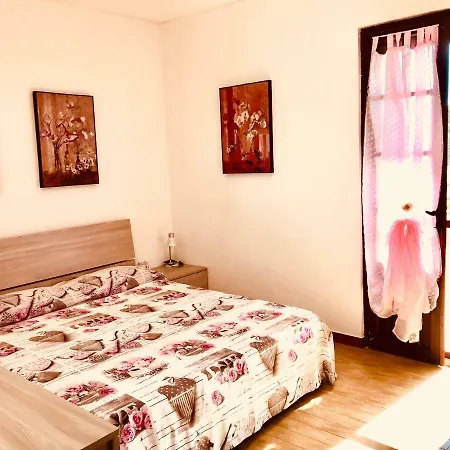 Ro Holiday home