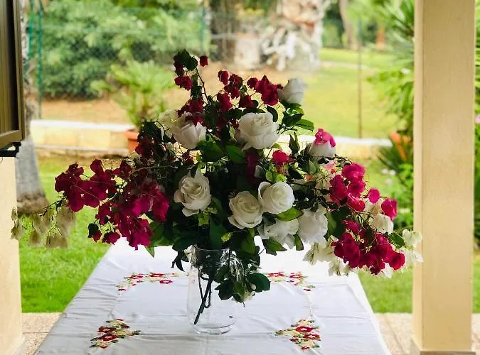 Ro Дом отдыха Porto Columbu - Perd'E Sali